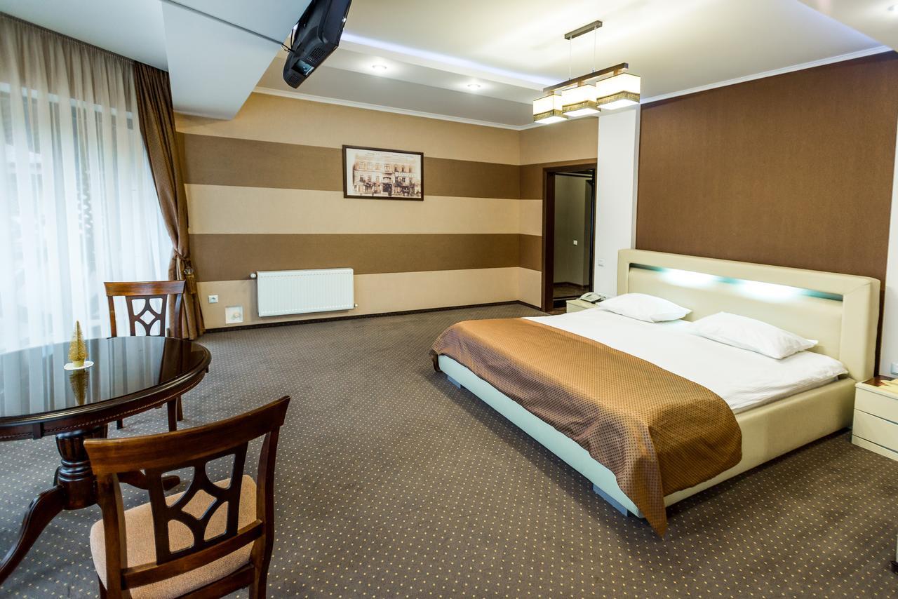 Hotel Complex Dacha Vinnytsia Exterior foto